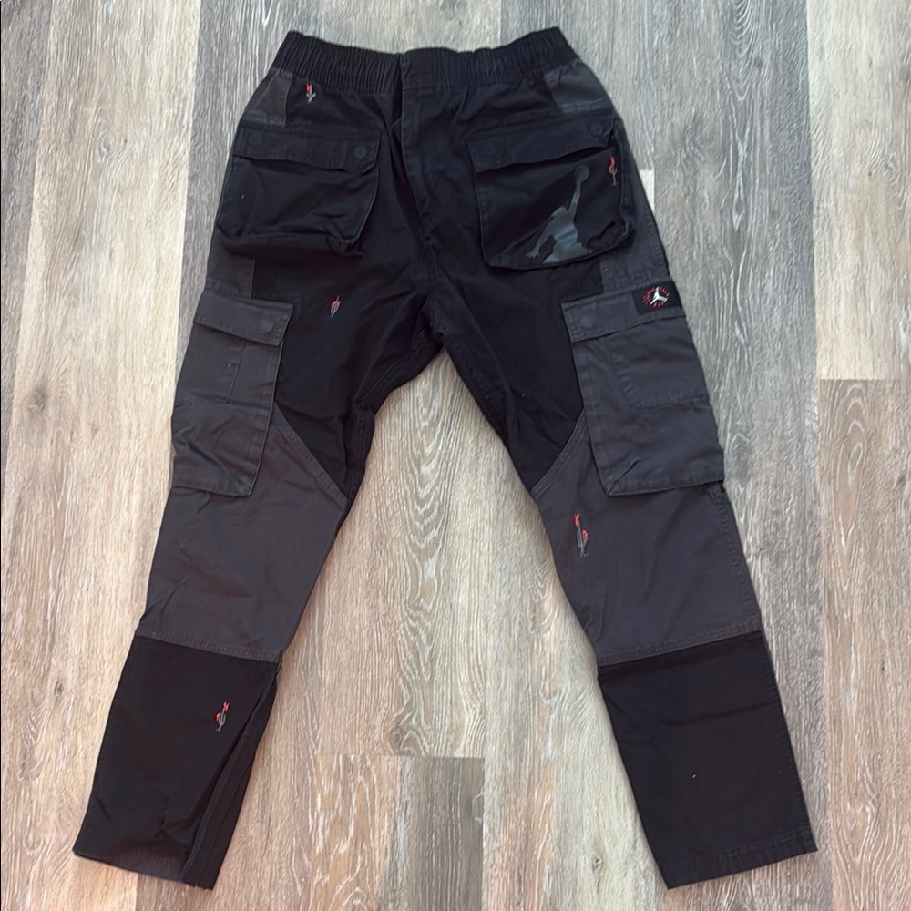 Air Jordan Cactus Jack by Travis Scott Men’s Small